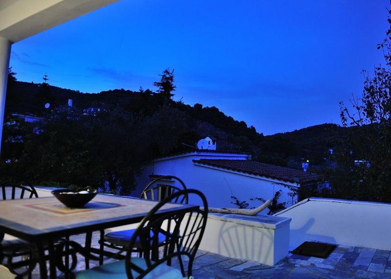 Villa Ftelia Skiathos Exterior foto